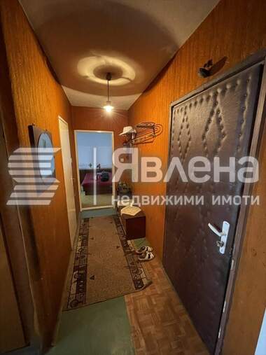 Продажа - Квартира в Карнобат,  Бургас
