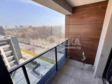 Închiriere - Apartament în Kamenița 2,  Plovdiv