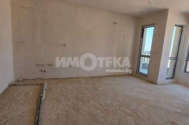 Продажа - Квартира в Пчелина,  Варна