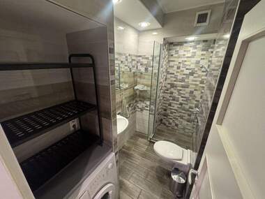 Kira - Apartman olarak Oborishte,  Sofia