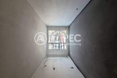 Vânzare - Apartament în Liulin-5,  Sofia