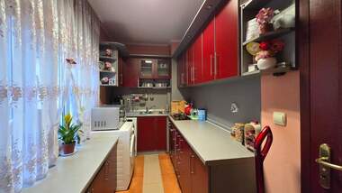 Vânzare - Apartament în Idealen țentăr,  Pazardjik
