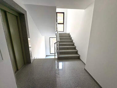 For sale - Apartment in Center,  Ruse