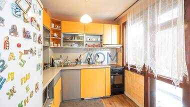 Vânzare - Apartament în Țentăr,  Burgas