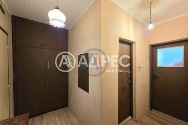 Vânzare - Apartament în Suhata reka,  Sofia