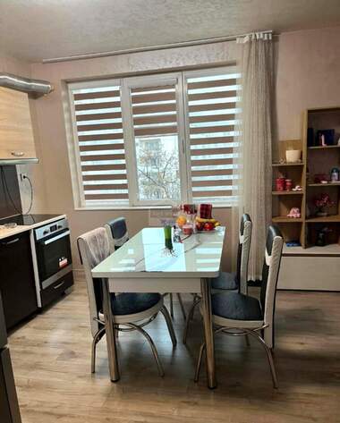 Продажба - Апартамент в Център,  Враца