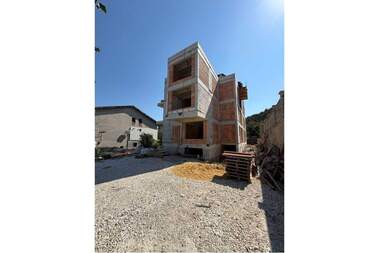 Satış - Apartman olarak Vinica,  Varna