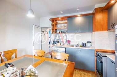 Verkauf - Wohnung in Mladost 2,  Warna