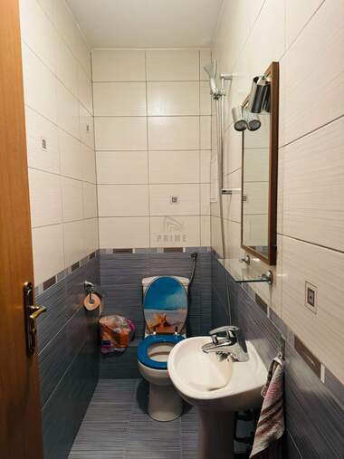 Verkauf - Wohnung in Wazrajdane,  Burgas