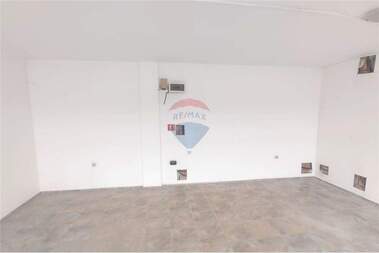For rent - Store in Targovia na edro,  Ruse