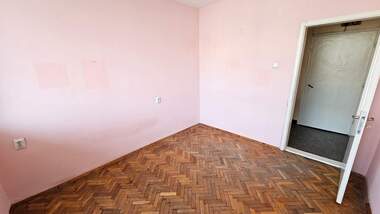 Satış - Apartman olarak Centar,  Razgrad
