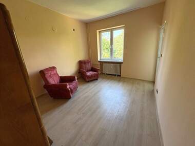 Închiriere - Apartament în Lagera,  Sofia