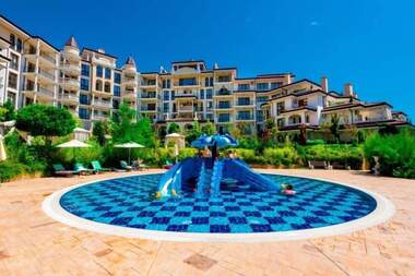 Vânzare - Apartament în Nesebăr,  Burgas