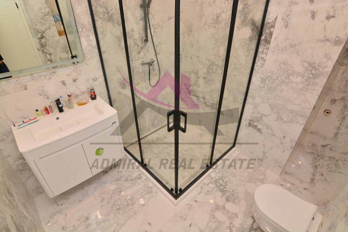 Тристаен Апартамент в ХЕИ, Варна – снимка 7