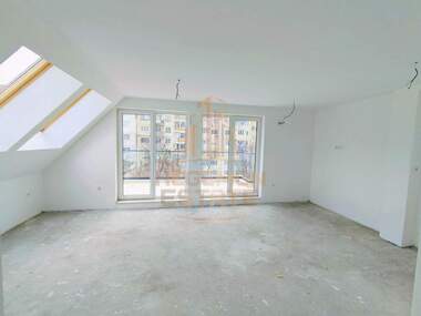 Vânzare - Apartament în Levski,  Varna