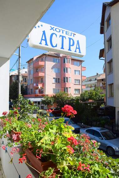 Продажба - Хотел в Приморско,  Бургас