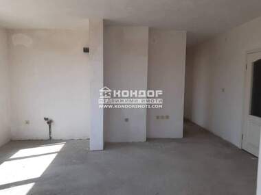 Продажба - Апартамент в Кючук Париж,  Пловдив