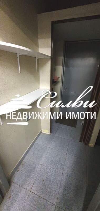 Продажба - Промишлено помещение в Добруджански,  Шумен