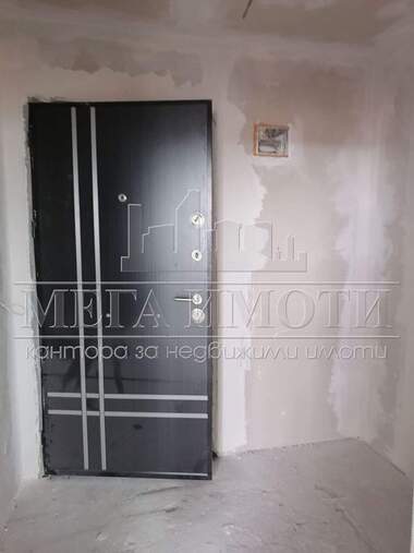Vânzare - Apartament în Țentăr,  Sliven