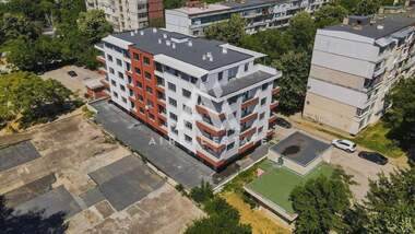 Продажба - Апартамент в Сторгозия,  Плевен