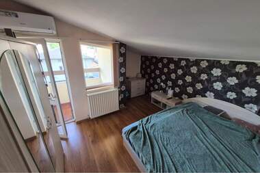 Vânzare - Apartament în Rodina 2,  Ruse