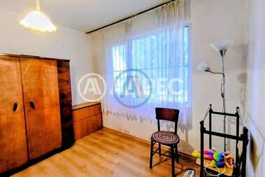 For sale - Apartment in Vazrajdane 2,  Varna