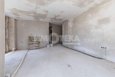 For sale - Apartment in Vazrazhdane 2,  Varna