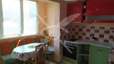Kira - Apartman olarak Liatno kino Trakia,  Varna