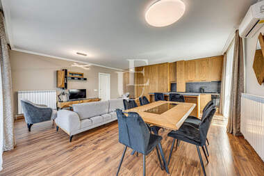 Închiriere - Apartament în Pavlovo,  Sofia