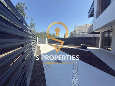 For sale - House in Pchelina,  Varna
