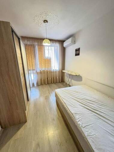 For sale - Apartment in Iujen,  Plovdiv