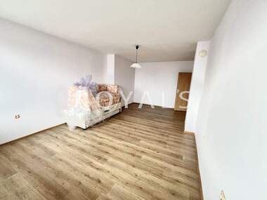 Продажба - Апартамент в Бриз,  Варна
