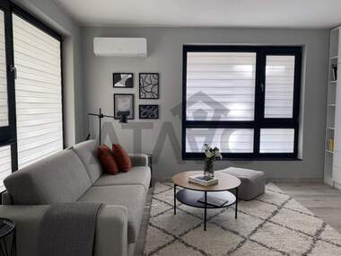 Vânzare - Apartament în Hristo Smirnenski,  Plovdiv