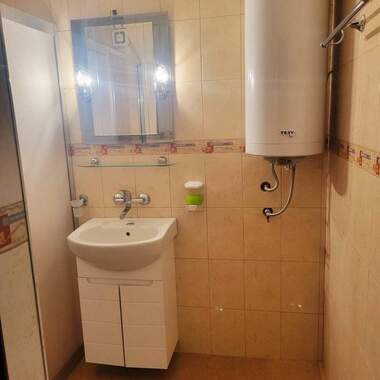 Miete - Wohnung in Wazrajdane,  Burgas