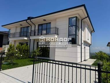 For sale - House in Belashtica,  Plovdiv