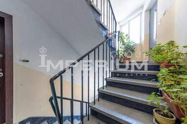 For sale - Apartment in Liatno kino Trakia,  Varna