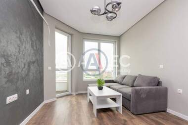 Verkauf - Wohnung in Zentar,  Burgas