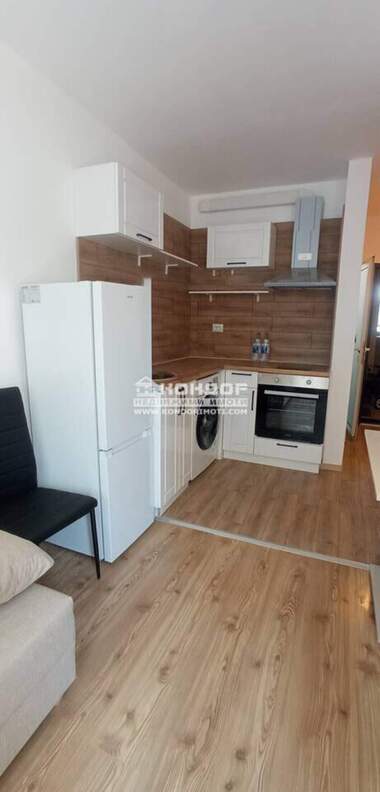 Продажа - Квартира в Кючук Париж,  Пловдив