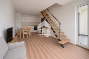 Verkauf - Wohnung in Pobeda,  Warna