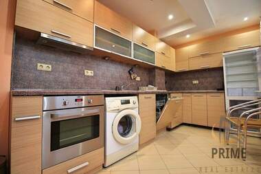 Miete - Wohnung in Izgrew,  Burgas