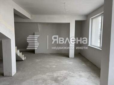 Продажба - Апартамент в Център,  Ямбол
