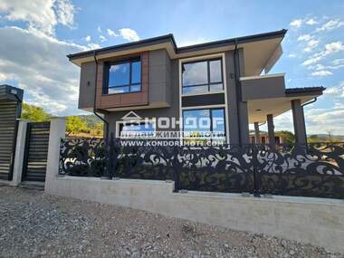 For sale - House in Markovo,  Plovdiv