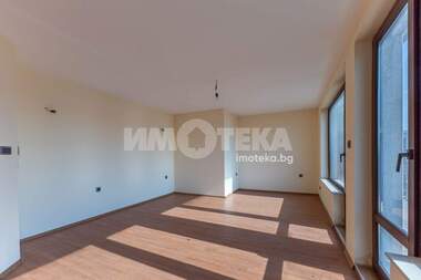 Продажба - Апартамент в Окръжна болница - Генерали,  Варна