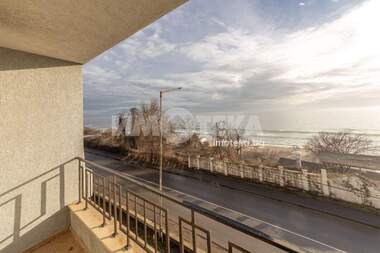 For sale - Apartment in k.k. Chayka,  Varna