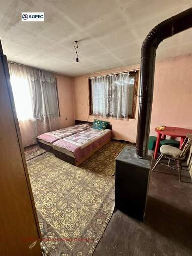 Verkauf - Wohnung in Troian,  Lowetsch