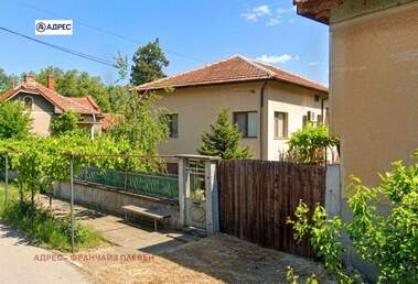Vânzare - Casă în Orehovița,  Pleven