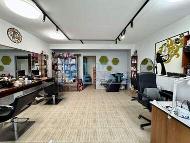 For rent - Store in Centеr,  Veliko Tarnovo