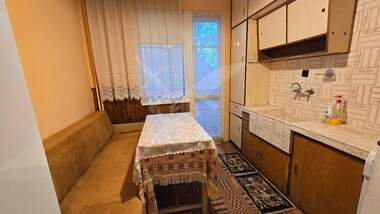 Продажба - Апартамент в Кючук Париж,  Пловдив