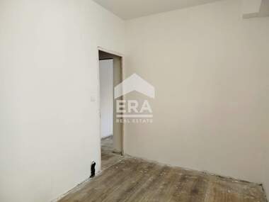 For sale - Apartment in Shirok centar,  Lovech