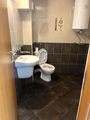 Verkauf - Wohnung in Zentar,  Wraza